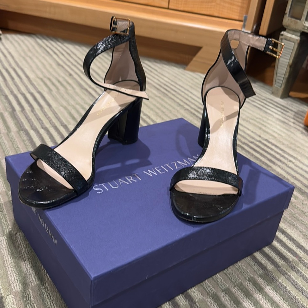 Black Patent Stuart Weitzman Block Heel two-strap heel. Size 7